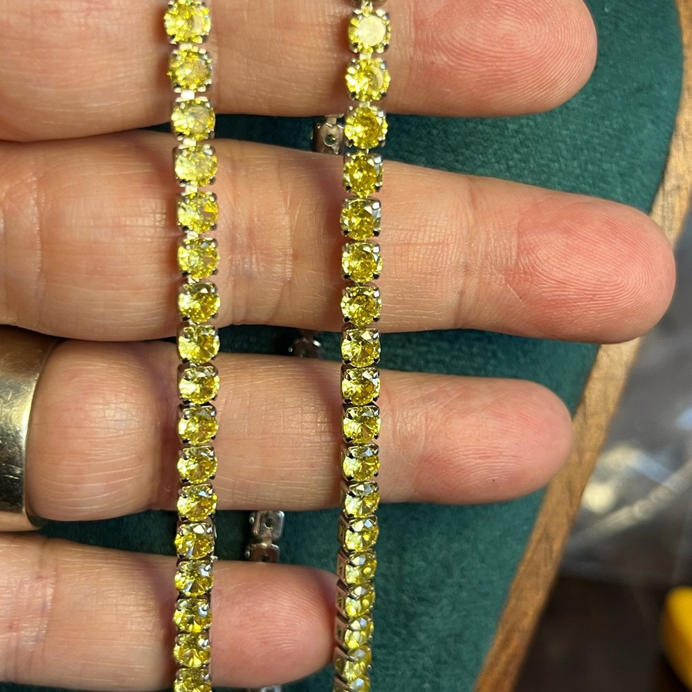 20” Yellow CZ Diamond Tennis Necklace-Gorgeous!!! - Picture 4 of 5